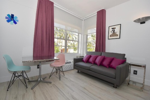 NoBeVIP at the OLSEN on the BEACH! image 28