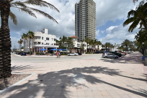 NoBeVIP at the OLSEN on the BEACH! image 42